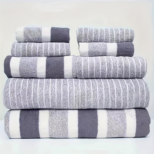 AquaPlush | 8-teiliges Badetuch-Set aus Korallenvlies